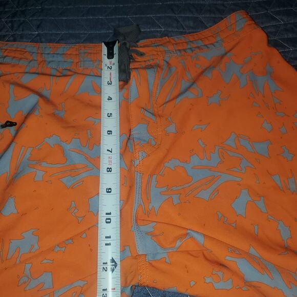 Prana Size 33/34 Men's Fenton Board Shorts Pocket UPF 50 9" Inseam Orange Geo - Picture 8 of 9